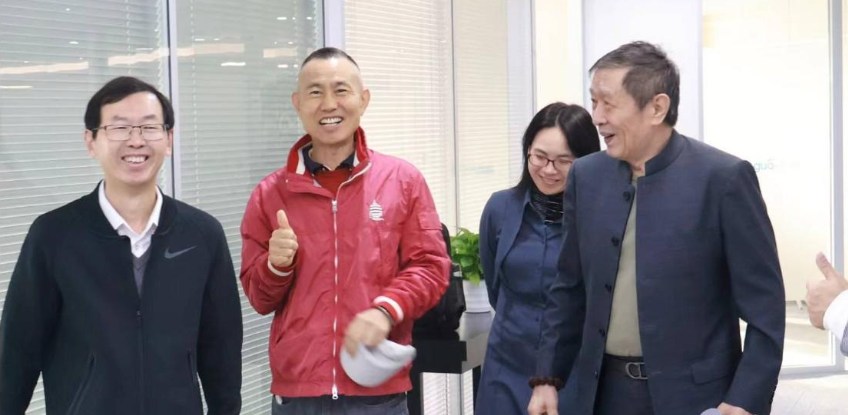 “國(guó)康杯”清華校友圍棋賽,以棋會友,共赴健康之約 “國(guó)康杯”清華校友圍棋賽,以棋會友,共赴健康之約